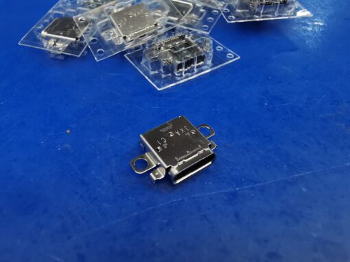 Replacement USB-C port Switch 2